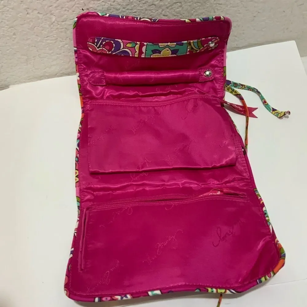 Vera Bradley hanging organizer small make up toiletry
